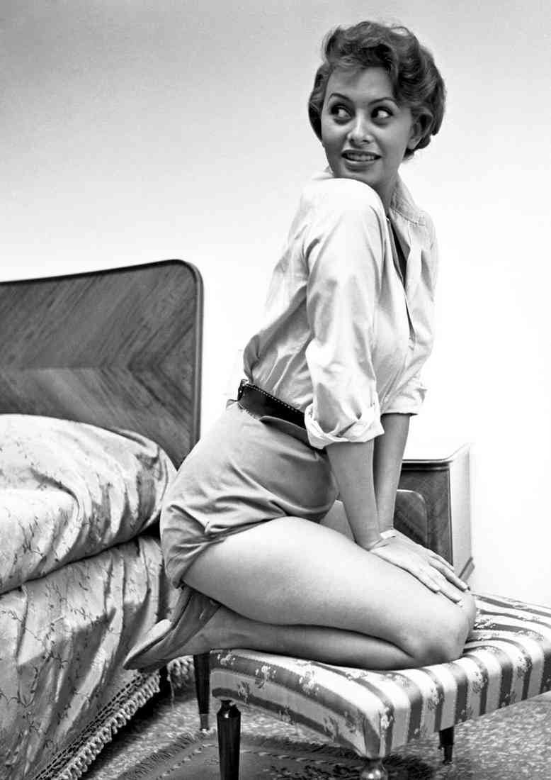 Loren Sophia 25 A4 Photo Print