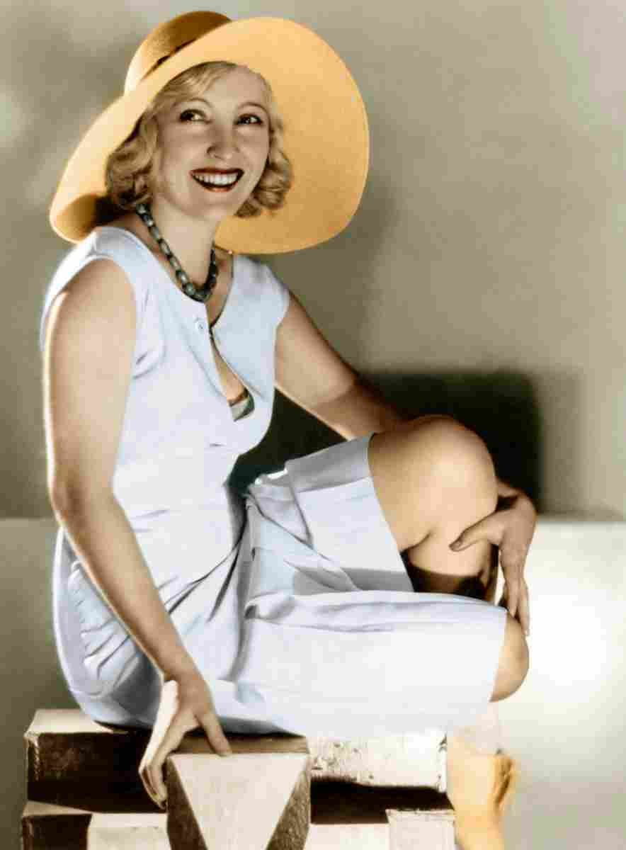 Love Bessie 3C film star poster A4 Photo Print