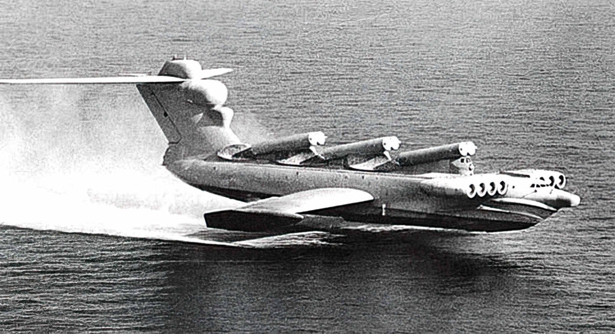 Lun Ekranoplan A4 Photo Print