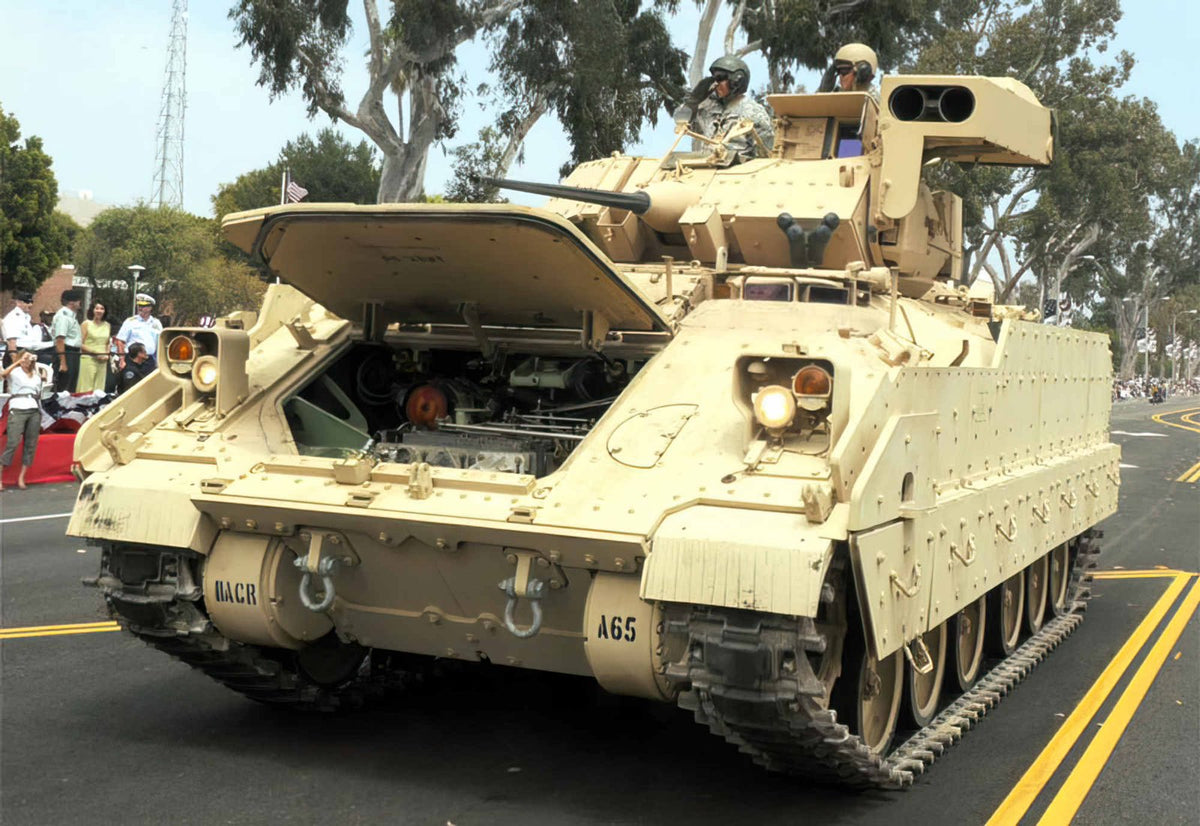 M2 Bradley Infantry Fighting Vehicle United States 25 A4 Photo Print