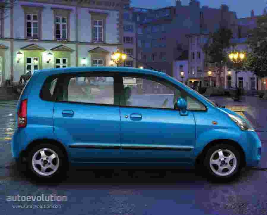 MARUTIUDYOGZen 1383 3 Car A4 Photo Print
