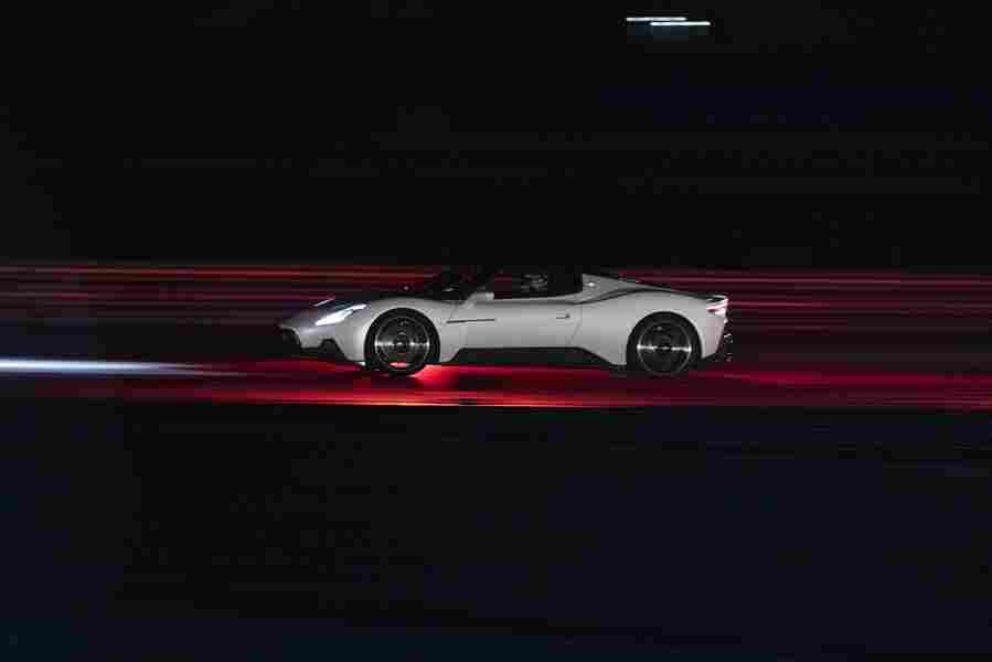 MASERATI MC20 6928 25 Car A4 Photo Print