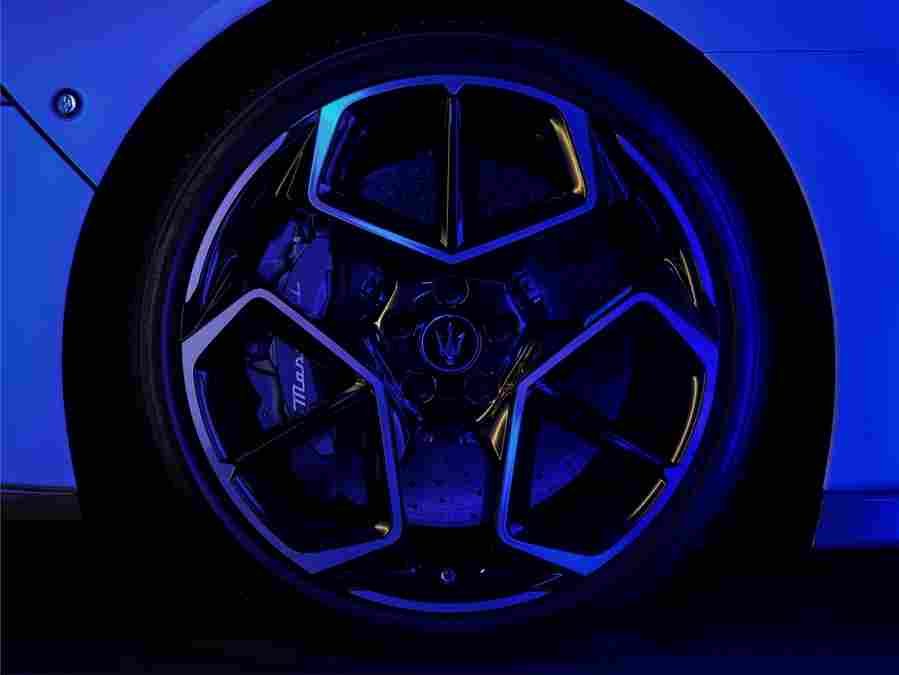 MASERATI MC20 6928 38 Car A4 Photo Print