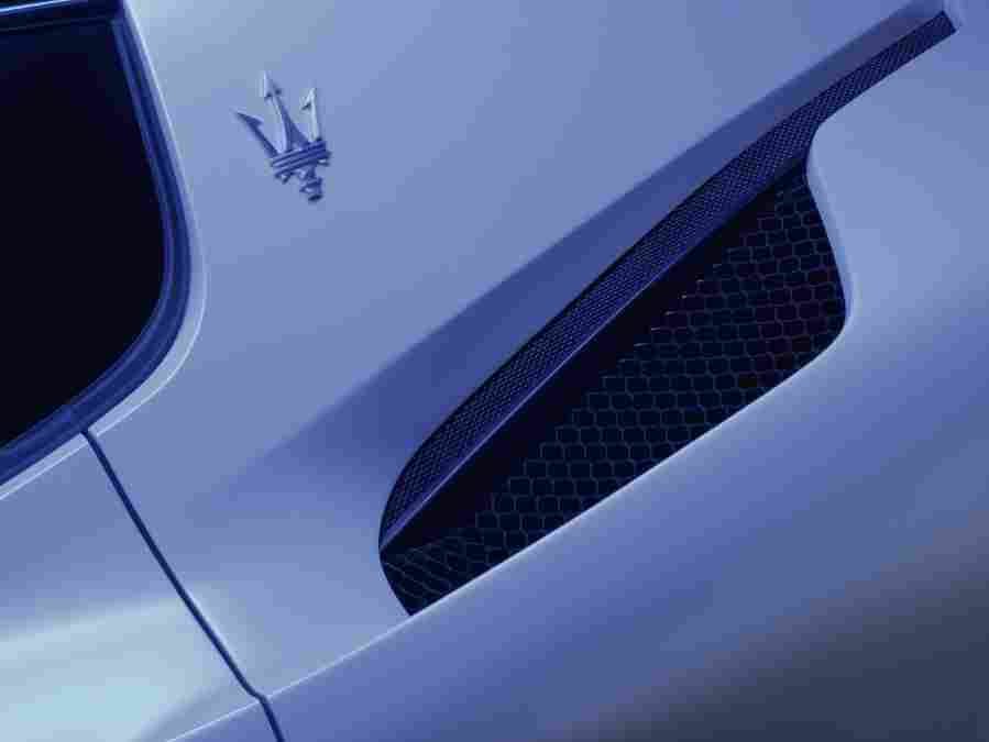 MASERATI MC20 6928 42 Car A4 Photo Print