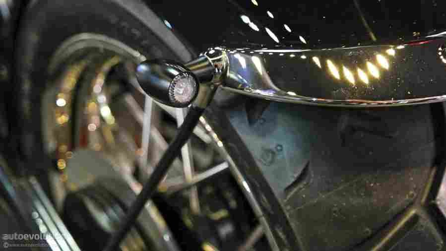 MATCHLESS X RELOADED 13281 28 Car A4 Photo Print