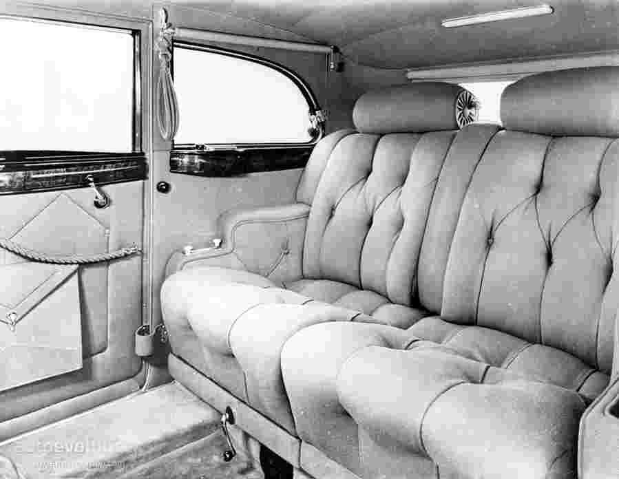 MAYBACHTypSW42 2781 2 Car A4 Photo Print