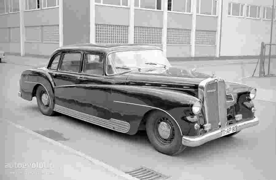 MAYBACHTypSW42 2782 1 Car A4 Photo Print