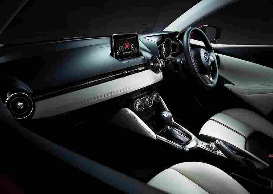 MAZDA 2 5320 2 Car A4 Photo Print