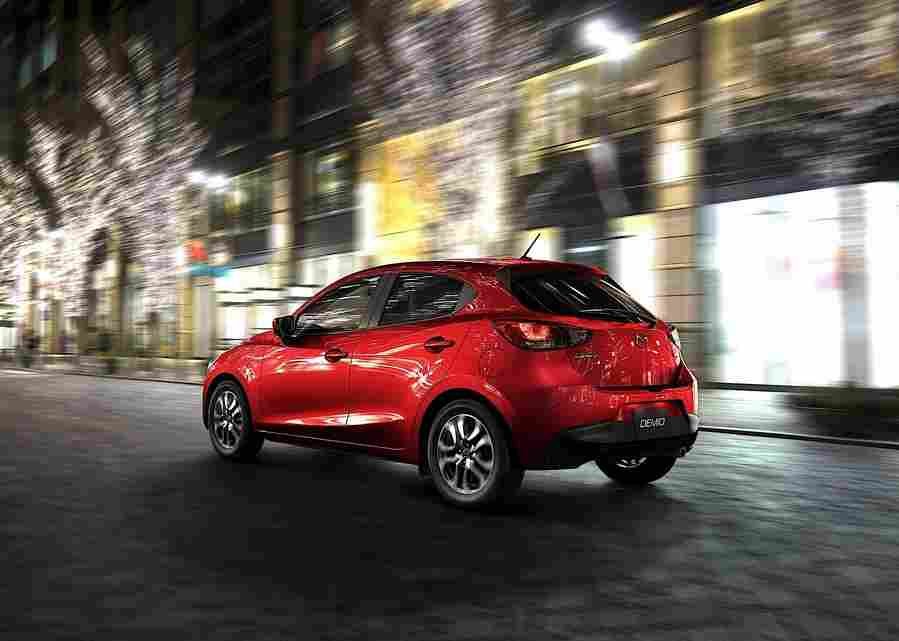MAZDA 2 5320 44 Car A4 Photo Print