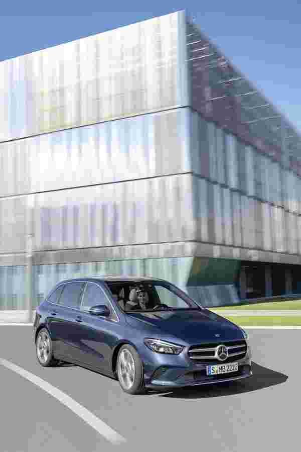 MERCEDES BENZ B Class 6420 27 Car A4 Photo Print