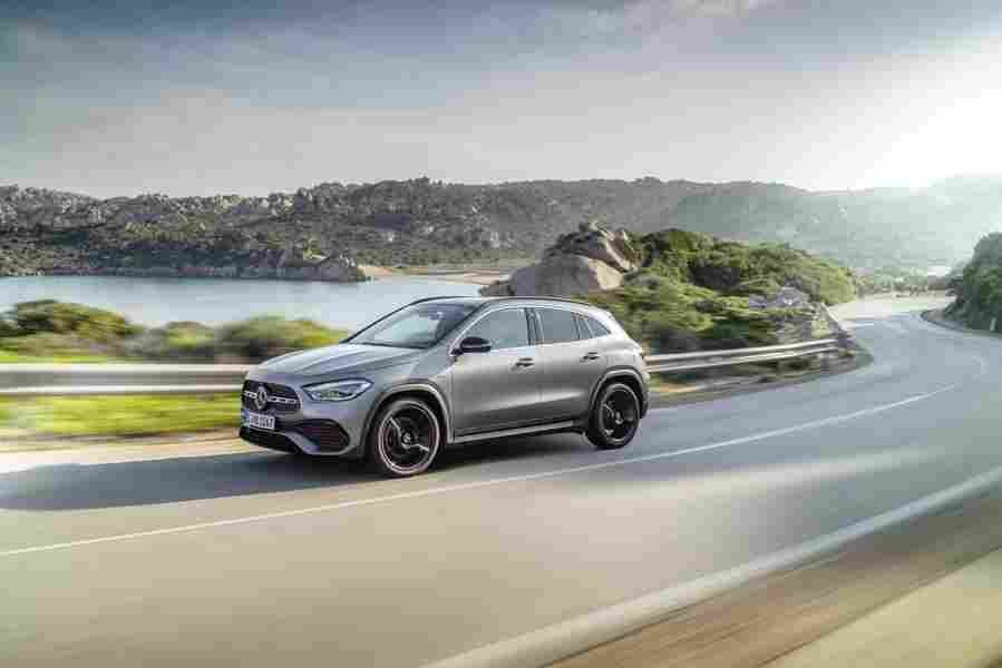 MERCEDES BENZ GLA 6718 20 Car A4 Photo Print