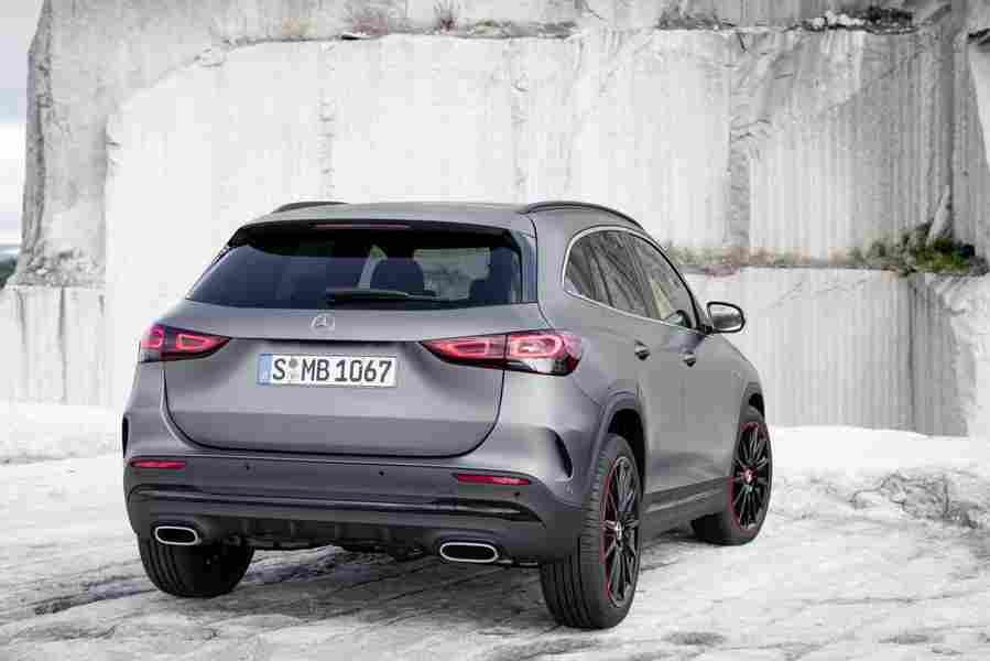 MERCEDES BENZ GLA 6718 38 Car A4 Photo Print