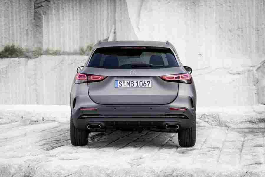 MERCEDES BENZ GLA 6718 39 Car A4 Photo Print
