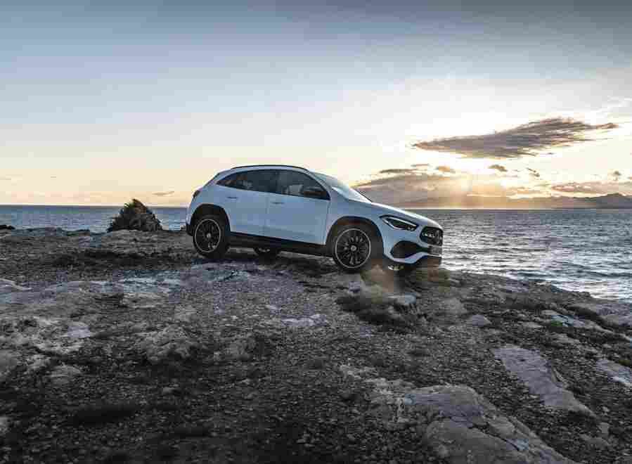 MERCEDES BENZ GLA 6718 87 Car A4 Photo Print