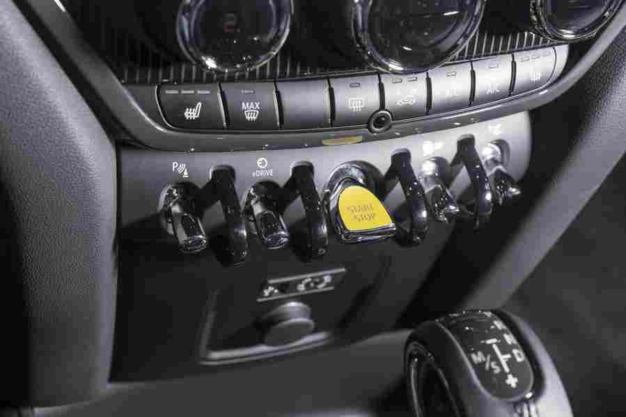MINI Countryman 5806 64 Car A4 Photo Print