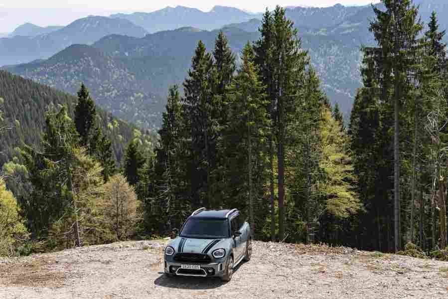 MINI Countryman 6831 101 Car A4 Photo Print