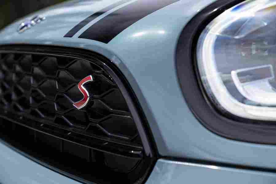 MINI Countryman 6831 118 Car A4 Photo Print