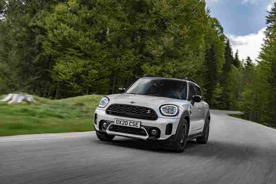 MINI Countryman 6831 135 Car A4 Photo Print
