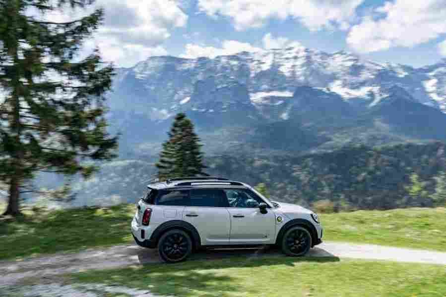 MINI Countryman 6831 149 Car A4 Photo Print