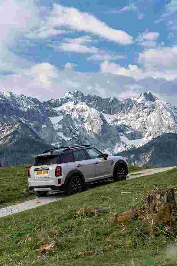 MINI Countryman 6831 172 Car A4 Photo Print