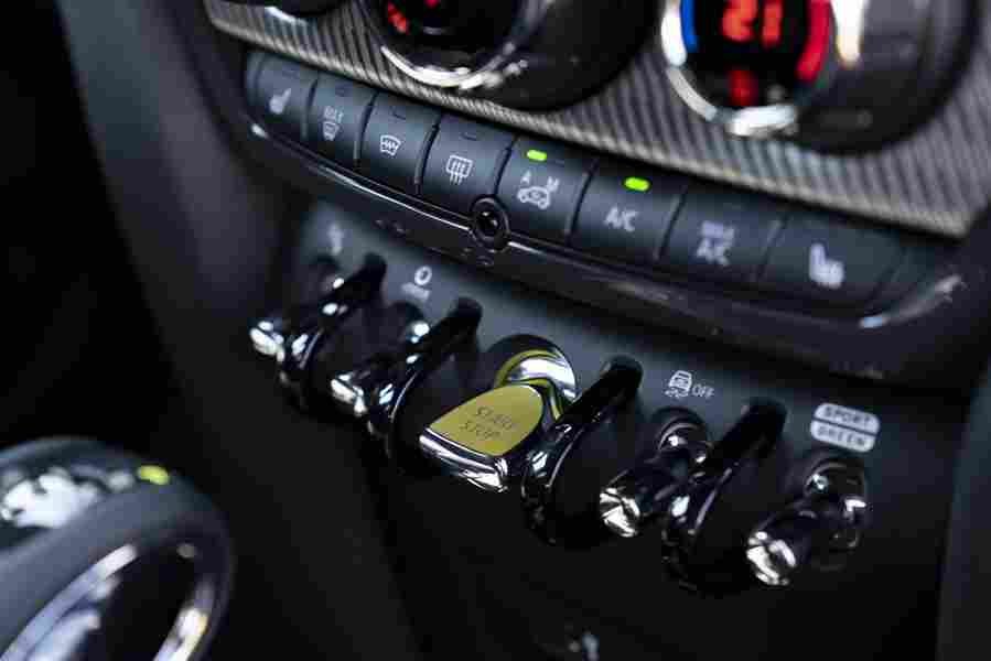 MINI Countryman 6831 23 Car A4 Photo Print