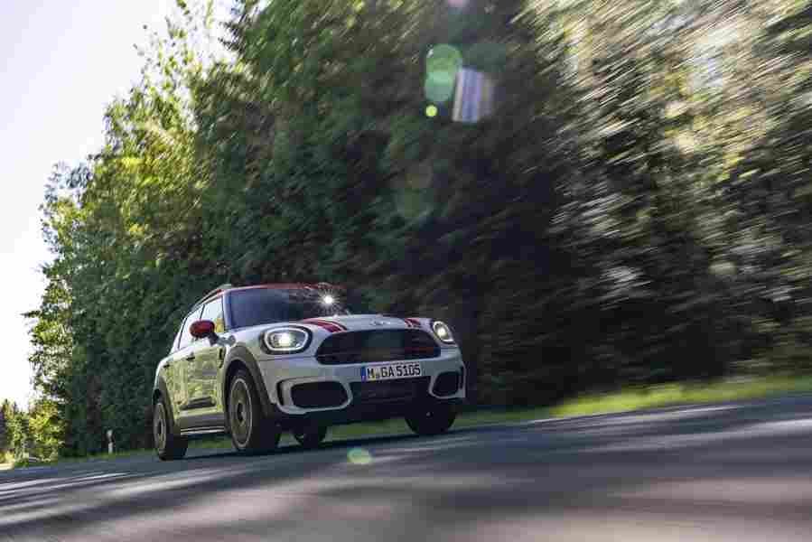 MINI Countryman 6831 247 Car A4 Photo Print