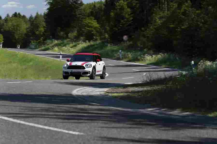 MINI Countryman 6831 252 Car A4 Photo Print