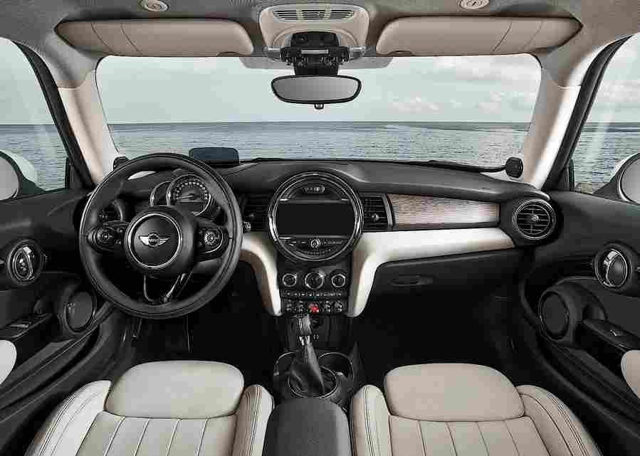 MINI Hatch 5156 3 Car A4 Photo Print