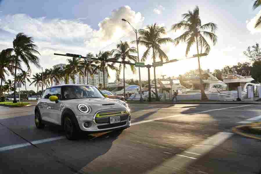 MINI Hatch 6202 110 Car A4 Photo Print