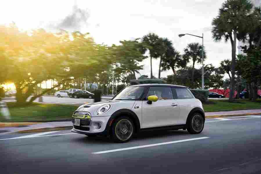 MINI Hatch 6202 120 Car A4 Photo Print