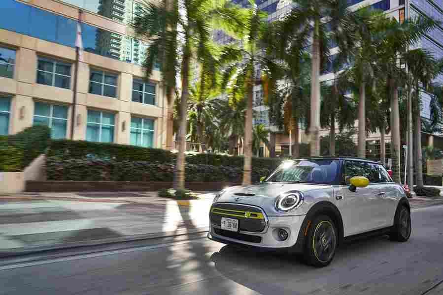 MINI Hatch 6202 134 Car A4 Photo Print