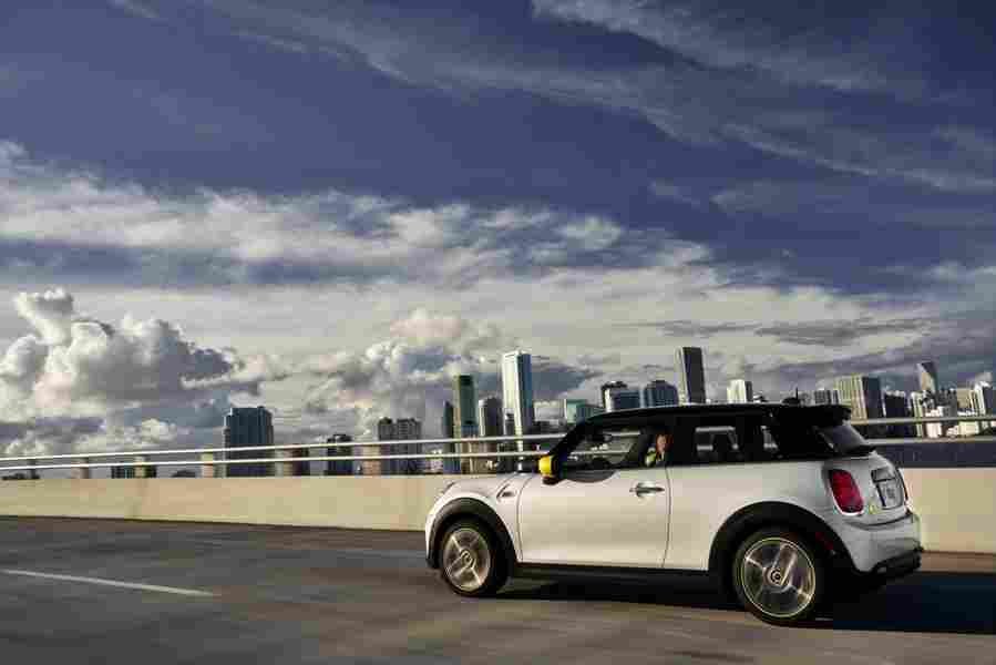 MINI Hatch 6202 139 Car A4 Photo Print