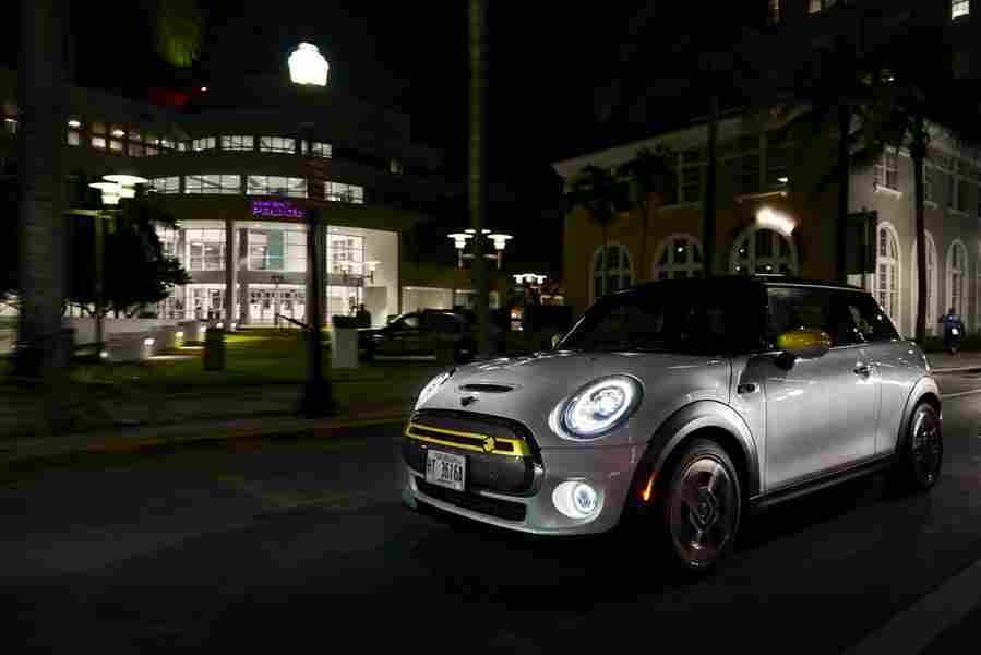 MINI Hatch 6202 171 Car A4 Photo Print