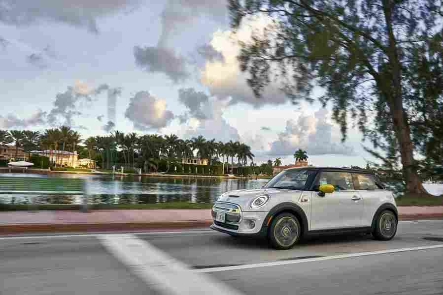 MINI Hatch 6202 187 Car A4 Photo Print