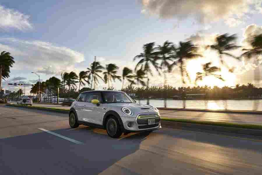 MINI Hatch 6202 211 Car A4 Photo Print