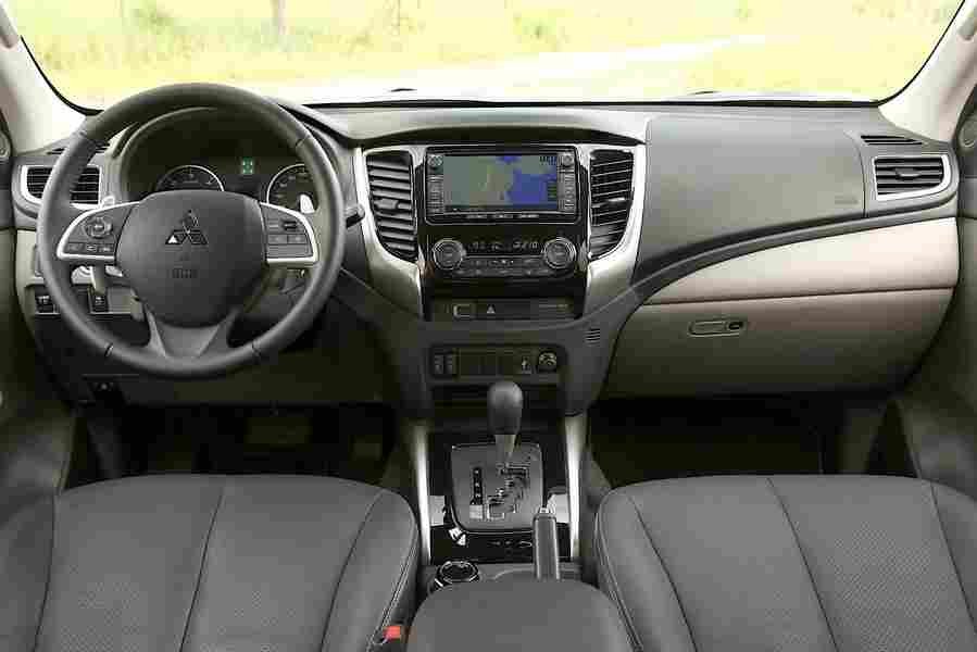 MITSUBISHI L200 Double Cab 5487 18 Car A4 Photo Print