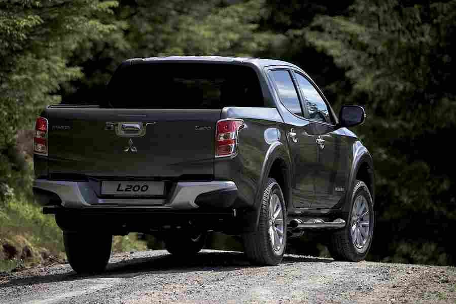 MITSUBISHI L200 Double Cab 5487 30 Car A4 Photo Print