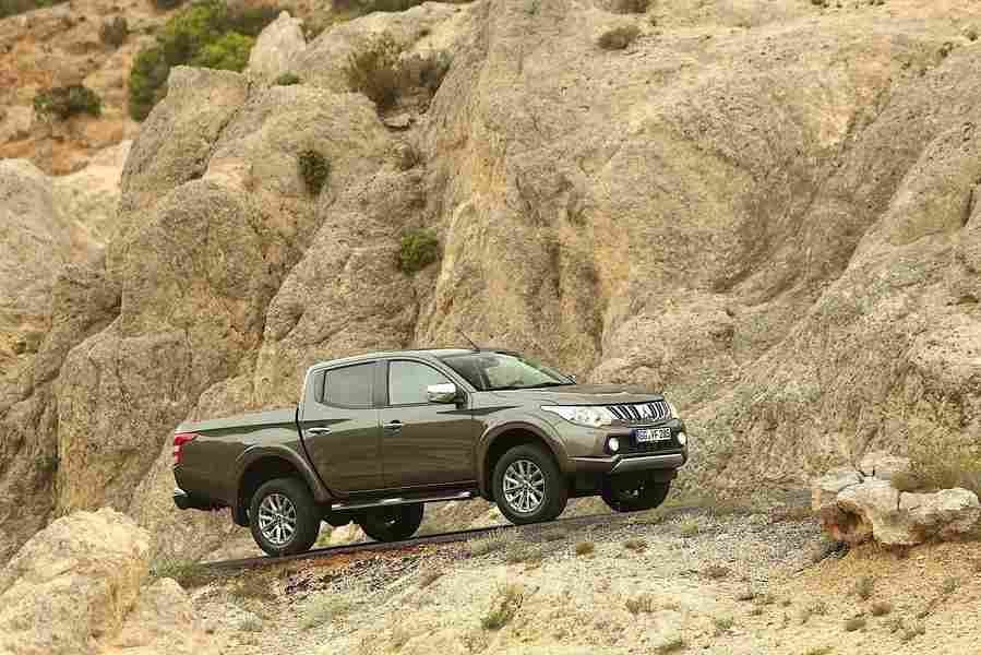 MITSUBISHI L200 Double Cab 5487 48 Car A4 Photo Print