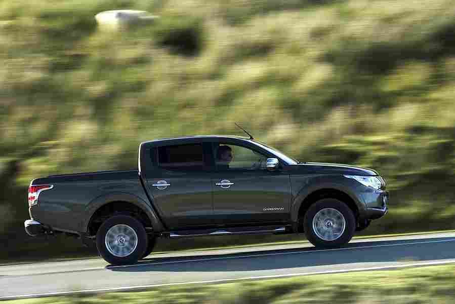 MITSUBISHI L200 Double Cab 5487 61 Car A4 Photo Print