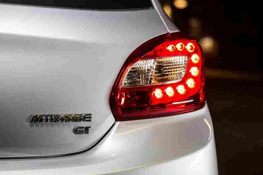 MITSUBISHI Mirage GT 6800 24 Car A4 Photo Print