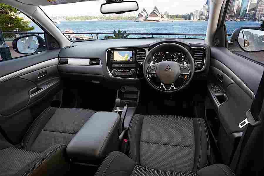 MITSUBISHI Outlander 5404 45 Car A4 Photo Print