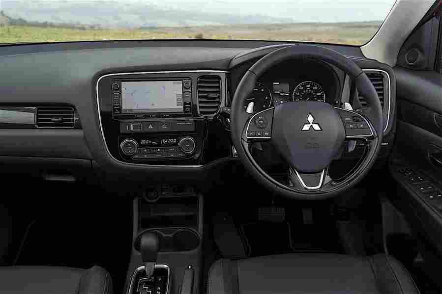 MITSUBISHI Outlander 5404 46 Car A4 Photo Print