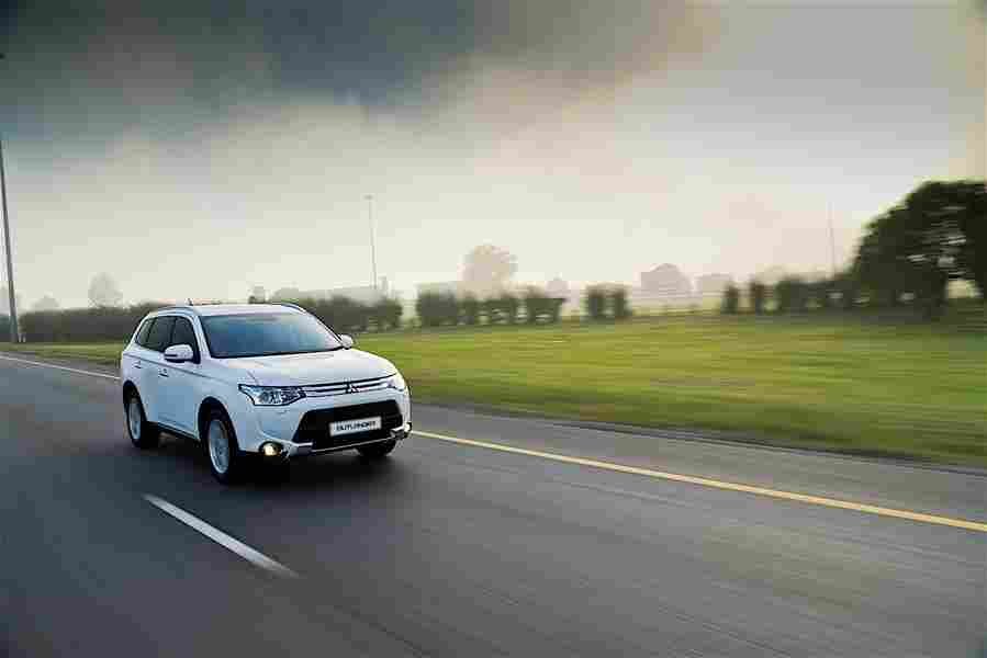 MITSUBISHI Outlander 5404 52 Car A4 Photo Print