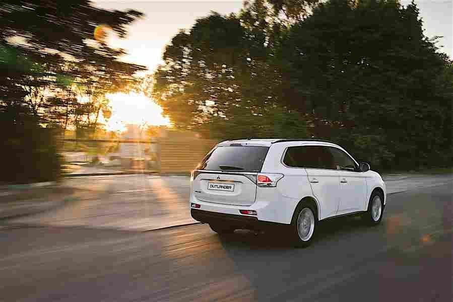 MITSUBISHI Outlander 5404 55 Car A4 Photo Print