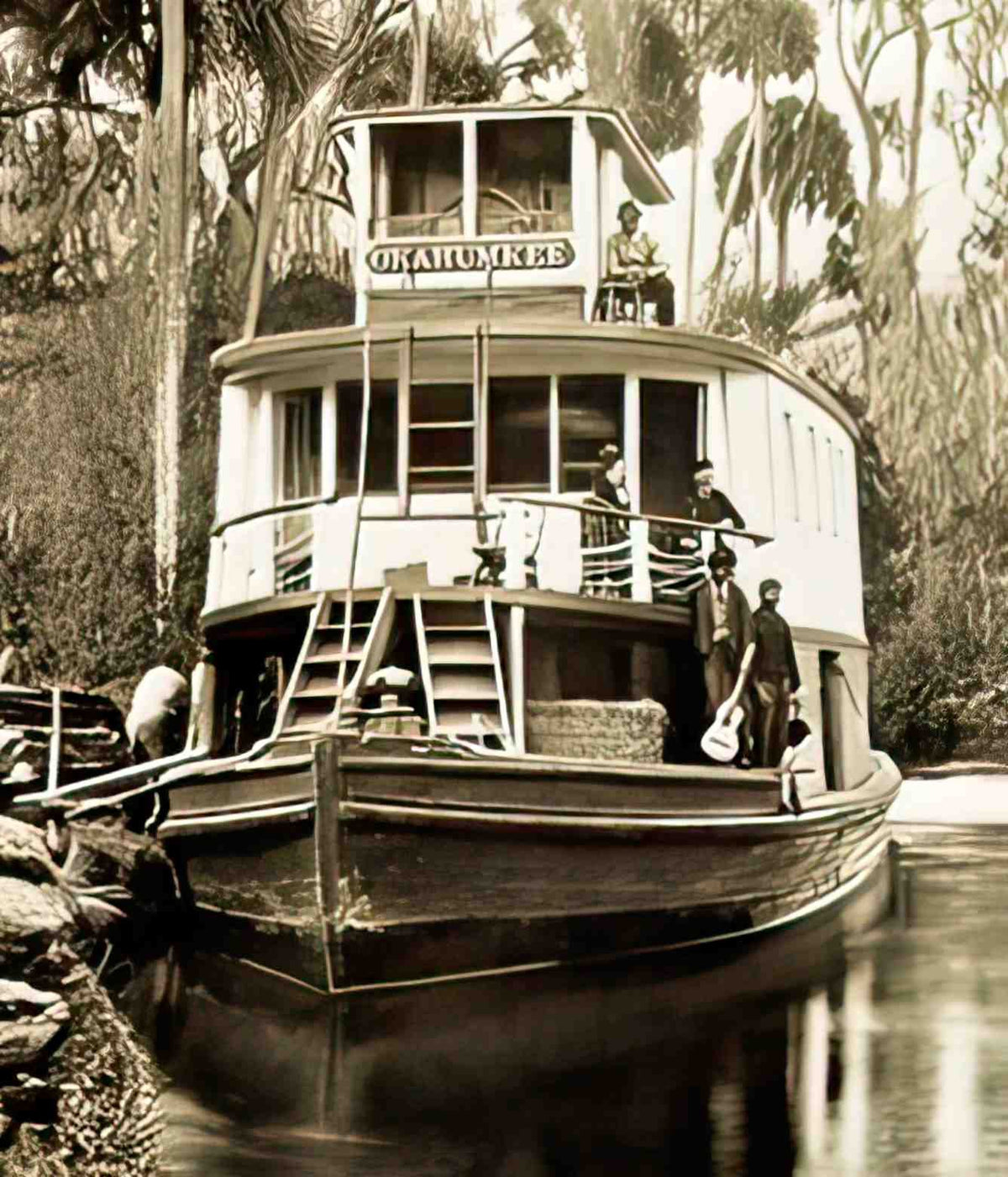 MUJZ1052, Okahumkee On The  Advert A4 Photo Print