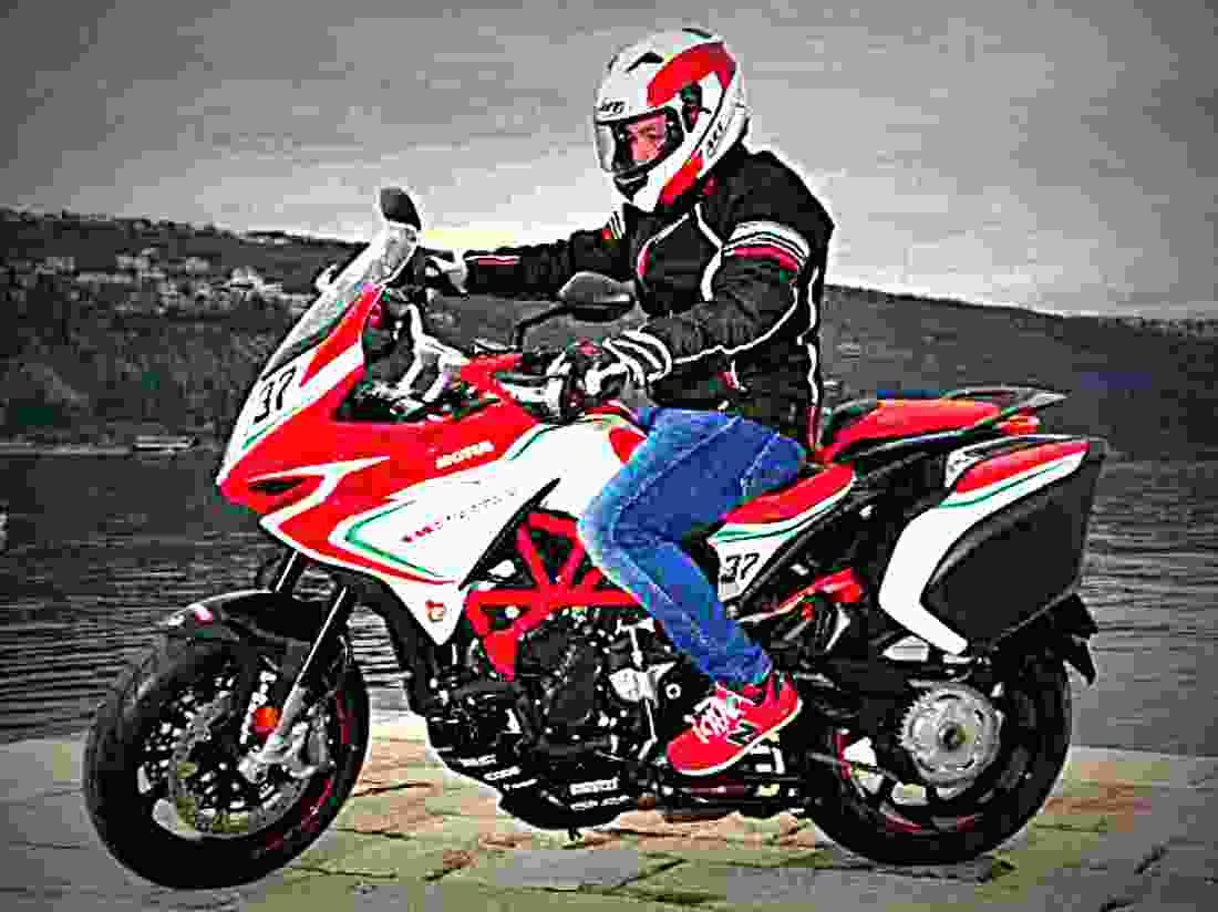 MV Agusta Turismo Veloce 800 RC 2017 4 motorbike A4 Photo Print