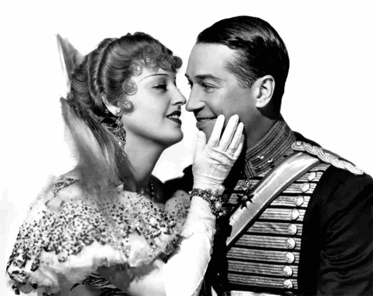 MacDonald Jeanette Merry Widow The 5 film star poster A4 Photo Print