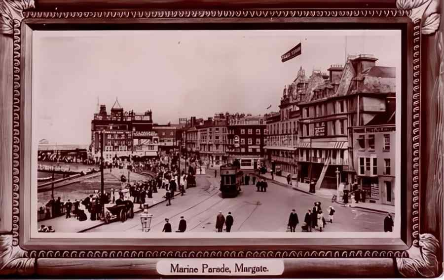 Margate Marine Parade Framed 1924 Vintage A4 Photo Print