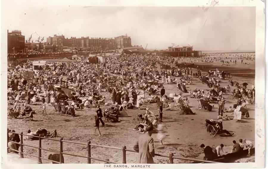 Margate On The Sands Vintage A4 Photo Print