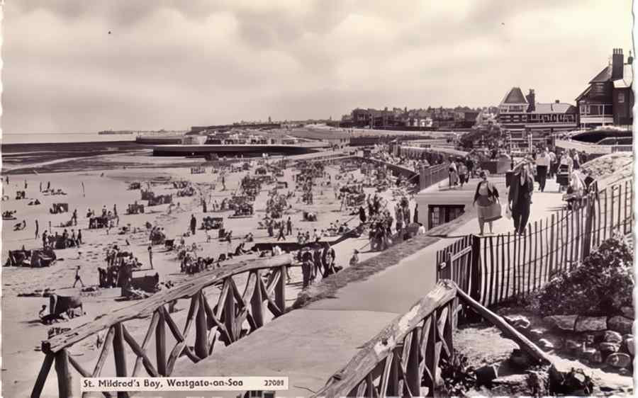 Margate St Mildreds Bay Vintage A4 Photo Print